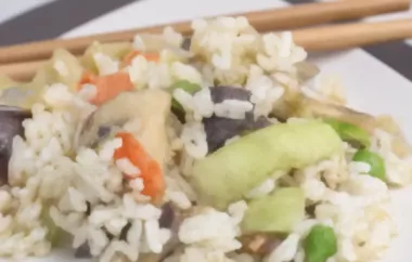 Leckere vegetarische Reispfanne mit Gemüse