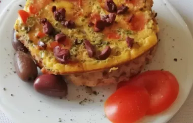 Leckeres Tomaten-Omelett auf knusprigem Kürbiskernbrot