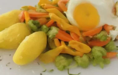 Leckeres vegetarisches Rezept: Gemüsepfanne mit Paprika und Zucchini