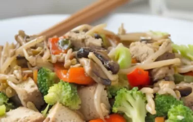 Leckeres vegetarisches Wok-Gericht mit Tofu und frischem Gemüse