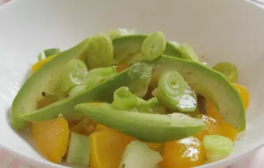 Leichter Mango-Avocado-Salat