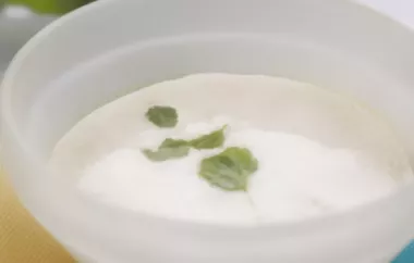 Leichtes Balsamico-Dressing mit cremigem Joghurt