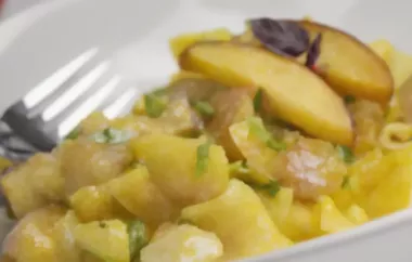 Pfirsich Huhn mit Curry-Rahm Nudeln – Ein fruchtig-würziger Genuss