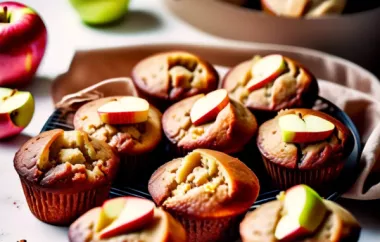 Saftige Muffins mit fruchtigem Apfel und süßem Marzipan