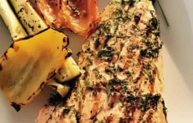 Saftiges Lachsfilet mit mediterraner Grillbutter - ein sommerliches Highlight!