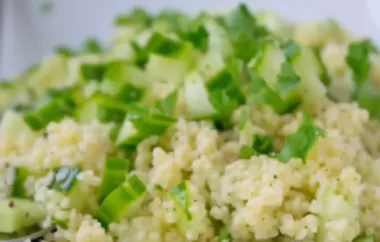Schneller und gesunder vegetarischer Quinoa-Salat