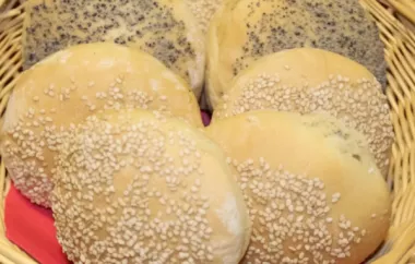 Sesamlaibchen - Vegetarische Leckerbissen mit knuspriger Sesamkruste