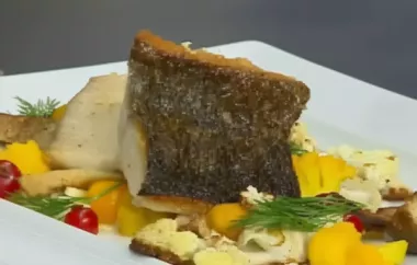 Zarter Fisch mit cremigem Püree und leicht gebratenem Blumenkohl