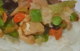 Asiatisches Gemüse mit Hühnchen