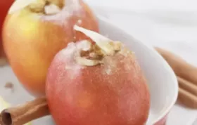 Bratapfel mit Rumrosinen