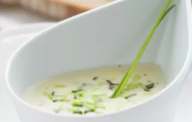 Deutsche Sauerrahmsuppe