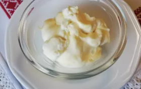 Eierlikör-Creme Rezept - cremig, süß und köstlich!