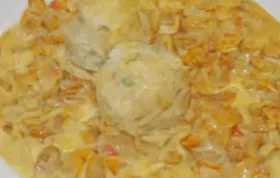 Eierschwammerl-Gulasch mit Serviettenknödel