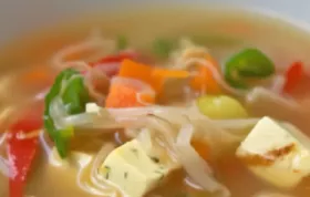 Eine köstliche und gesunde Suppe mit asiatischem Flair