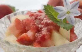 Erdbeercreme mit Ananas