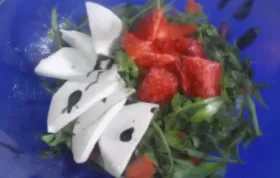 Erdbeersalat mit Rucola
