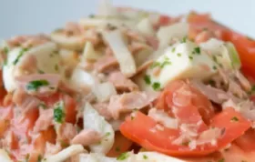 Erfrischender Thunfischsalat mit saftigem Mozzarella