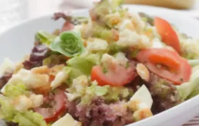 Feldsalat mit Croutinos