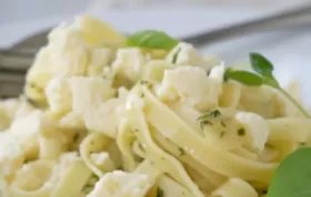 Feta-Linguini - Ein köstliches Pasta-Gericht mit cremiger Feta-Käse Sauce