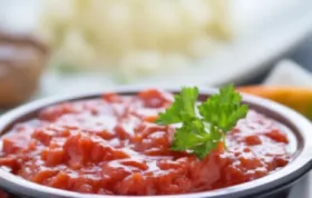 Feuriger Tomaten-Chili-Dip für jede Gelegenheit