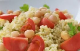 Gesunder und leckerer Kichererbsen-Hirse-Salat