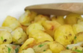 Herzhafte Bratkartoffeln mit karamellisierten Zwiebeln