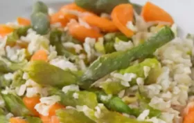 Karotten-Spargel-Reispfanne