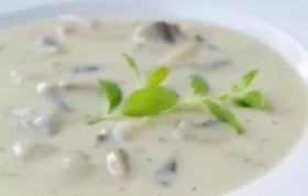 Kartoffel-Pilz-Suppe - Eine cremige, herzhafte Suppe für kalte Wintertage
