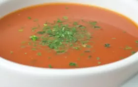 Köstliche, cremige Tomatensuppe