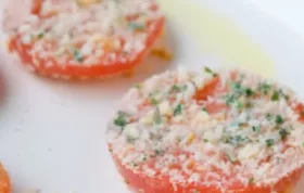 Köstliche gebratene Tomaten mit Olivenöl und Knoblauch