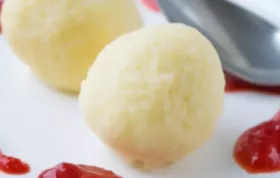 Köstliche Topfenknödel aus dem Dampfgarer