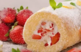 Köstliches Rezept für eine Erdbeerroulade nach Omas Art