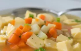 Leckere Eierstichsuppe für kalte Tage