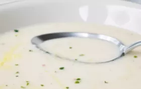 Leckeres Rezept für eine cremige Käsesuppe