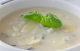 Leckeres Rezept für eine cremige Risotto-Suppe