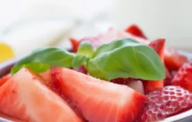 Leckeres Rezept für Erdbeeren mit Balsamico