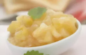 Leckeres Rezept für selbstgemachte Ananas-Marmelade