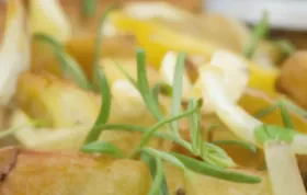 Leckeres und einfaches Rezept für deutsche Bratkartoffeln mit frischen Kräutern