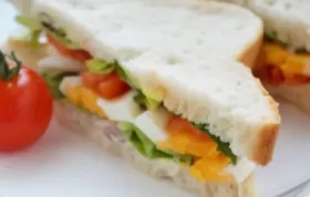 Leckeres und gesundes Gemüse-Sandwich