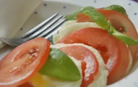 Mozzarellasalat mit Tomaten