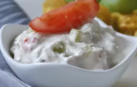 Raita mit Paradeiser