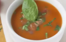 Rustikale Tomatensuppe