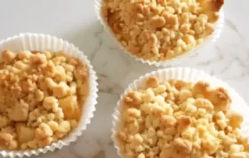 Saftige Pfirsich-Streusel-Muffins für den perfekten Genuss