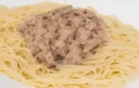 Scharfe Thunfisch-Spaghetti