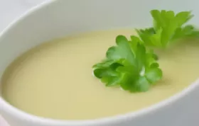 Schnelle Avocadosuppe - Ein cremiges und gesundes Rezept