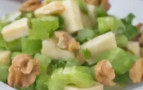 Sellerie-Salat - Ein erfrischendes und gesundes Rezept