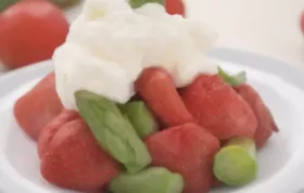 Spargel mit Erdbeeren - Eine köstliche Verbindung von Frühling und Sommer