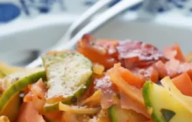 Tomaten-Speck-Gemüse - Ein herzhaftes und aromatisches Pfannengericht!