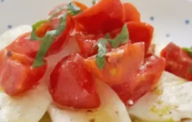 Tomatensalat a la Caprese - Einfach und erfrischend