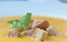 Wärmende Karotten-Ingwer-Suppe mit Kokosmilch und exotischem Geschmack